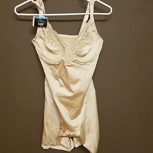 Maidenform allover shapewear